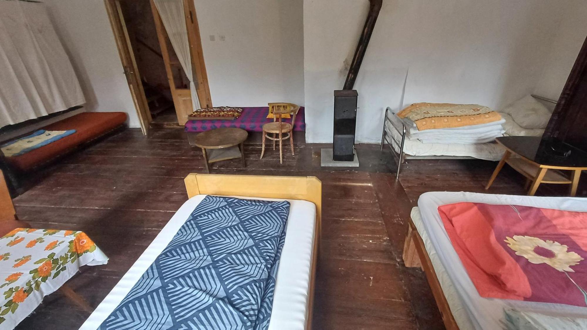 Ostello Cesta Tábor Esterno foto